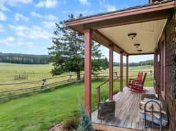 Juso Cabin-Sleeps 3. Great views! Quiet. Peaceful.