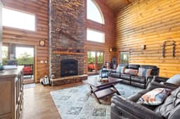 Largest Black Hills Lodge - Sleeps 30 - 13 Bedroom