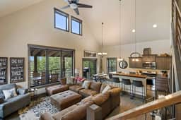 Mountain Time - 4 bed 2 bath