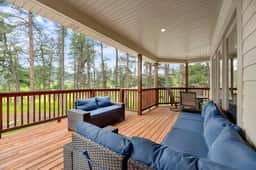 Largest Hill City Cabin-Sleeps 20 with Hot Tub
