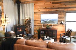 Six Pines Lodge