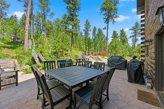 Elk View Retreat - Sleeps 30 - 13 Bedroom - Image 5