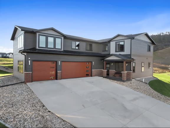 Luxe Spearfish 5 Bedroom Golf Course Home - The Luxe at Elkhorn